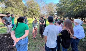 Estudiantes de Paraguay y EE.UU. protagonizaron un encuentro agroecológico transformador en Coronel Oviedo - OviedoPress
