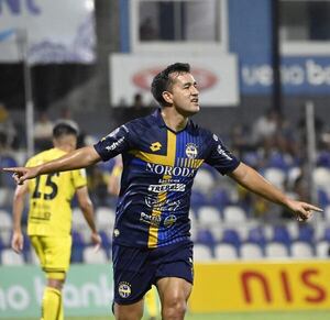 Triqui enjaula al Canario: triunfó 2-1 en Itauguá - Fútbol - ABC Color
