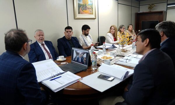 IPS solicita ampliación presupuestaria para saldar deudas con proveedores y fortalecer el fondo de salud