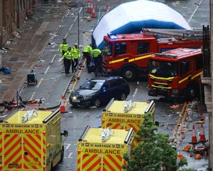 Atropello múltiple en Liverpool deja 27 heridos, cuatro de ellos de gravedad - 1000 Noticias