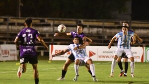 Guaireña vence al líder Tacuary