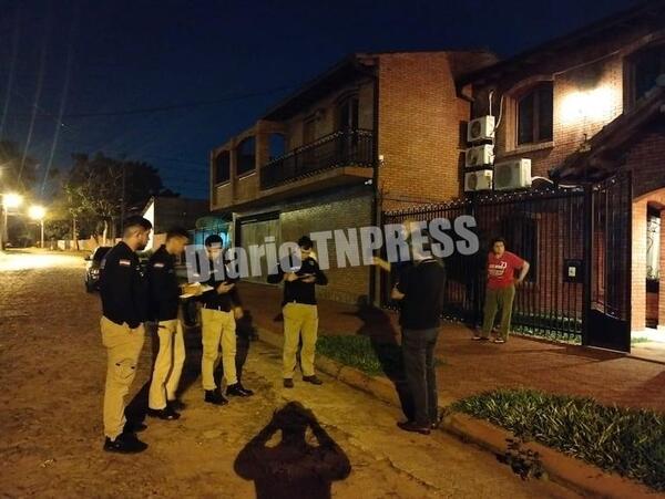 Aduanero ahuyenta a tiros a delincuentes que intentaron tomar por asalto su vivienda – Diario TNPRESS