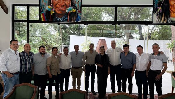 Mario Abdo destaca que Wiens es el único que busca la presidencia "sin condicionamiento"