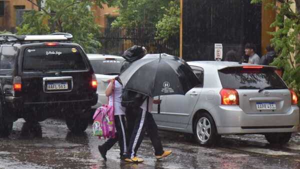 Ingreso de frente frío, descenso de temperaturas y lluvias para este martes
