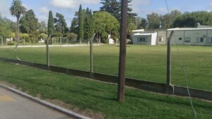 ¡Tragedia en la cancha! Paraguayo disparó al papá de un jugador en un partido infantil