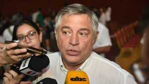 Ministro de Educación ya eligió al reemplazante de Mora: "No va a venir del ámbito político"