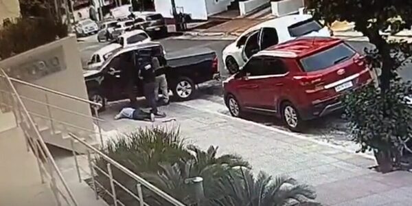 Asalto tipo comando en el centro de Asunción: delincuentes actuaron como policías