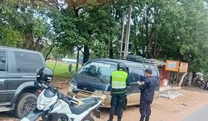 Cayó conductor de transporte escolar por @bus0 de niños