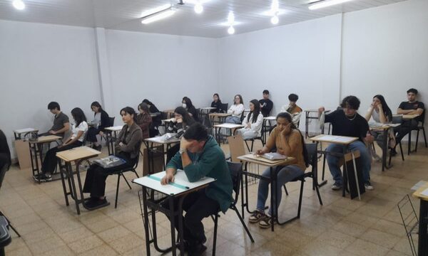 Arranca examen de admisión para ingreso a carrera de Arquitectura en la UNE