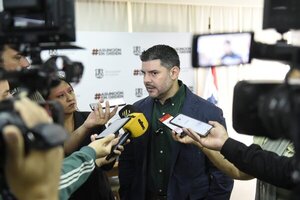 Pedido de intervención: CGR viola tratado internacional, dice intendente - 1000 Noticias