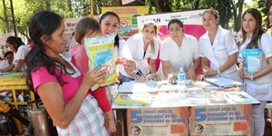 Lucha contra la desnutrición infantil: Salud entregó más de 10.000 kilos de leche fortificada a Cordillera • PARAGUAY TV