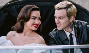 (GALERÍA) Directo a nuestra infancia: ¡Se casó Demi Lovato!
