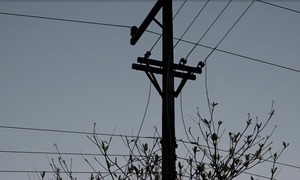 ANDE recomienda extremar cuidados ante tormentas y cables sueltos - OviedoPress