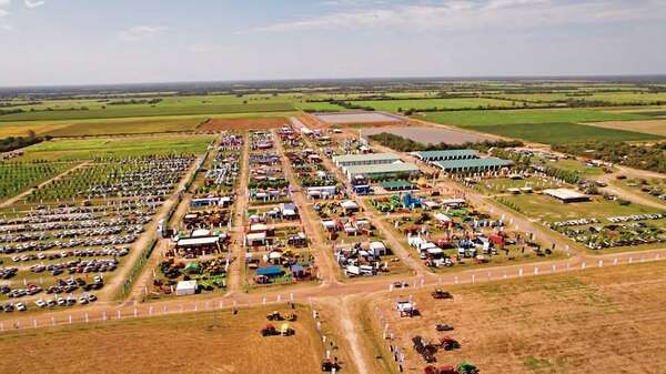 Más de 700 personas en la puesta a punto de la Expo Pioneros del Chaco - Economía - ABC Color