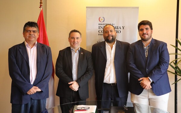 Productores porcinos celebran apertura del mercado de Singapur como impulso al desarrollo local - .::Agencia IP::.