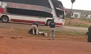 Indigente murió arrollado en Coronel Oviedo: conductor de vehículo huyó – Prensa 5