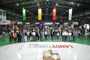 Alto Paraná brilló como sede de la gran inauguración de los Juegos Universitarios del Paraguay | DIARIO PRIMERA PLANA