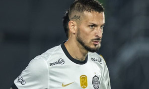 Benedetto ya entrena con Defensa y Justicia tras su salida sin goles de Olimpia - OviedoPress