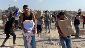 Caótica distribución de la ayuda humanitaria en Gaza