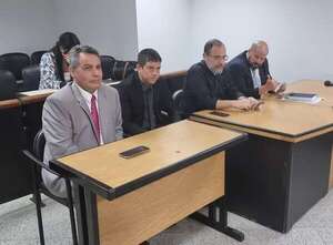 Caso audios: recursos pendientes en la Corte suspenden juicio al “partner” y abogado - Nacionales - ABC Color