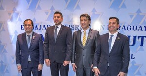 Cartes y Alliana se muestran en el aniversario de Israel, mientras Trump busca condicionar a Netanyahu