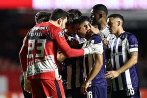 Miguel Navarro: “Damián Bobadilla me dice ‘venezolano muerto de hambre’” - Fútbol Internacional - ABC Color