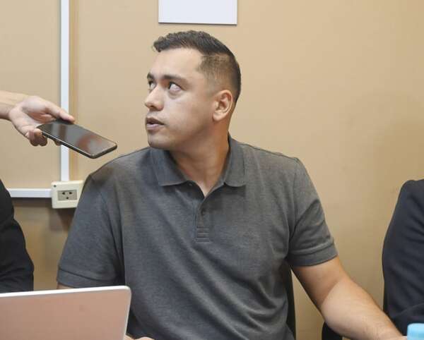 Diputado insiste en que cartismo busca “descabezar” a Prieto sacrificando a Nenecho - Política - ABC Color