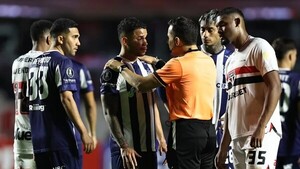 Denuncian al jugador Damián Bobadilla por xenofobia tras un partido en Brasil