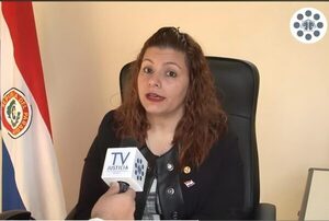 Jueza Nathalia Garcete debe comparecer mensualmente y tiene prohibido salir del país - El Observador