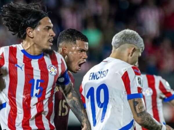 Julio Enciso defendió a Damián Bobadilla y atacó a Miguel Navarro - Fútbol Internacional - ABC Color