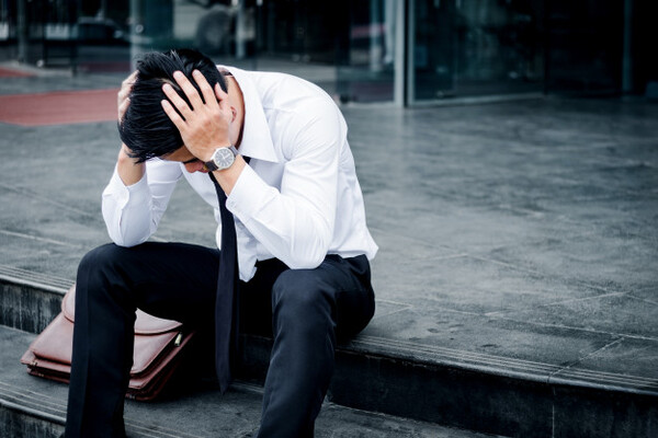 La OIT reduce en 7 millones las perspectivas de creaci贸n de empleo global en 2025