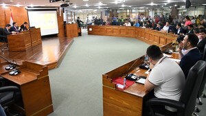 Conforman comisión de concejales para monitorear intervención en Municipalidad de Asunción
