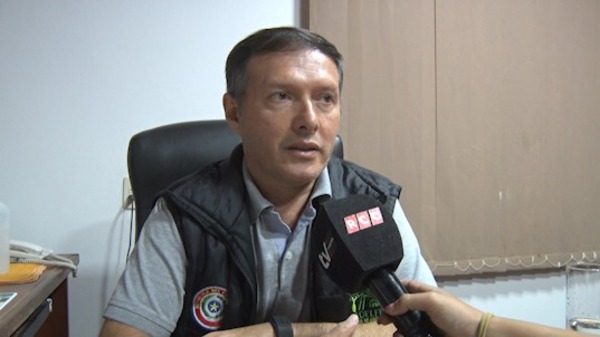 Intendente de Filadelfia admite que no quiere empedrado, pero lo hace por presión ciudadana