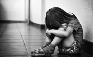 Condenan a 15 años de cárcel a hombre que abusaba de dos menores