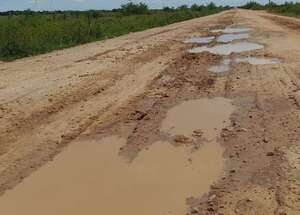Caminos rurales de Laureles están intransitables tras las lluvias - Nacionales - ABC Color
