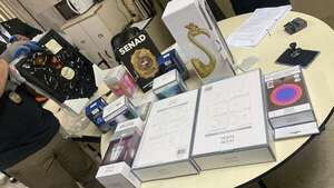 Detectan marihuana en encomienda proveniente de Miami - Policiales - ABC Color