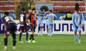 Cerro Porteño, goleado en La Paz, pero clasificado con alivio gracias a la caída de Sporting Cristal ante Palmeiras - OviedoPress