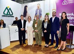 Universitaria lanzó crédito promocional - Empresariales - ABC Color
