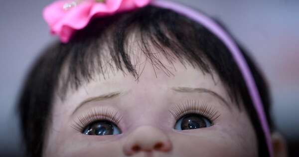 La Nación / Brasil vive una fiebre por los “bebés reborn”