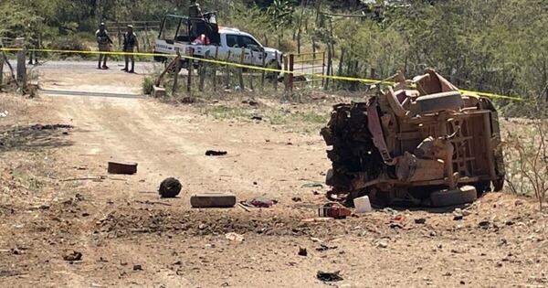 La Nación / México: mueren seis militares por ataque narco con mina terrestre