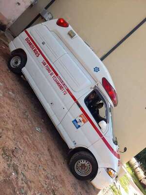 Llamado a la solidaridad: bomberos voluntarios de San Pedro necesitan ayuda para reparar ambulancia - Nacionales - ABC Color