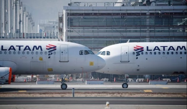 Corte ratifica sanción a Latam Airlines por dejar varada a familia
