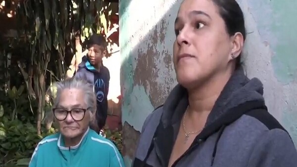 Vecinos se unen para reconstruir casa a abuelitos en situación crítica