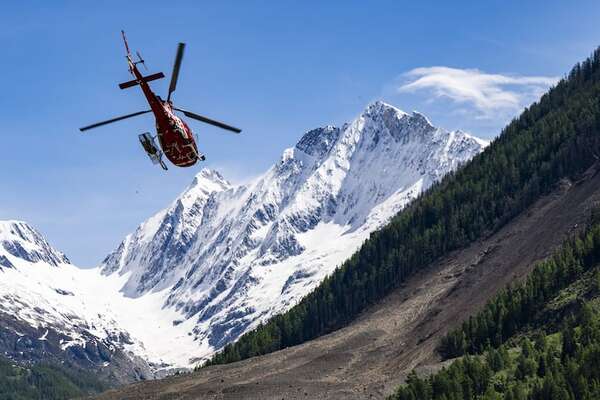 Video: colapsa un glaciar alpino y sepulta un pueblo en Suiza - Mundo - ABC Color