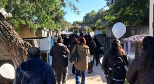 Con globos blancos y reclamos a la Fiscalía, despiden a Elías en Mariano Roque Alonso - Noticiero Paraguay