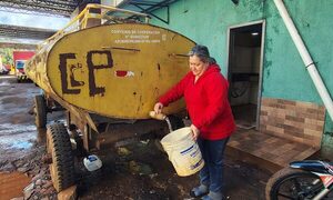 Desidia municipal hace que Mercado de Franco esté sin agua, sin luz, y convertido en vertedero