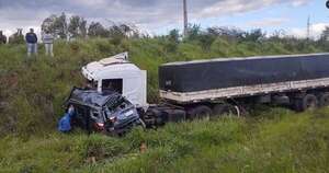 Diario HOY | Adelantamiento provoca accidente múltiple, con saldo de dos fallecidos en Santaní