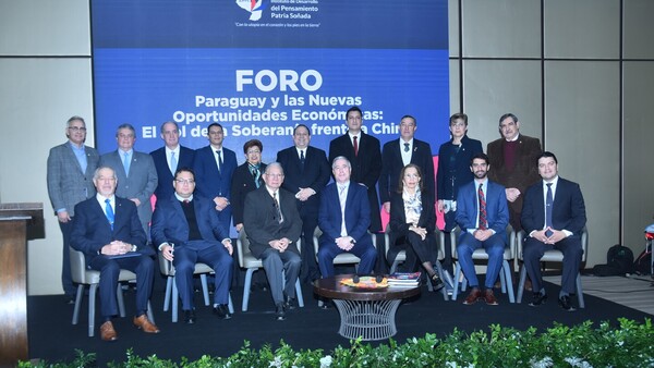 Para senadora de Bolivia, comerciar con China lleva a un “mayor empobrecimiento”