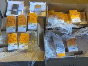 Incautan más de 20.000 celulares ocultos en un contenedor en el puente San Roque