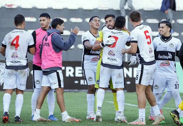 Copa Paraguay: Los Bravos del 24 se sobreponen a los bloopers de su arquero - Fútbol - ABC Color